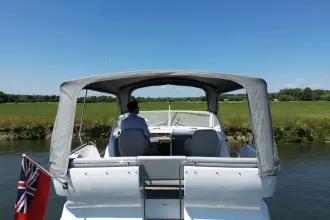 Thumbnail von Haines 320 Aft Cabin