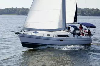 Thumbnail von Catalina 356 Available to Order to your Specs