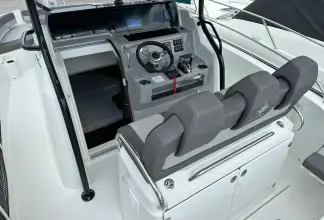 Thumbnail von Jeanneau Cap Camarat 9.0 CC