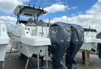 Thumbnail von Jeanneau Cap Camarat 9.0 CC