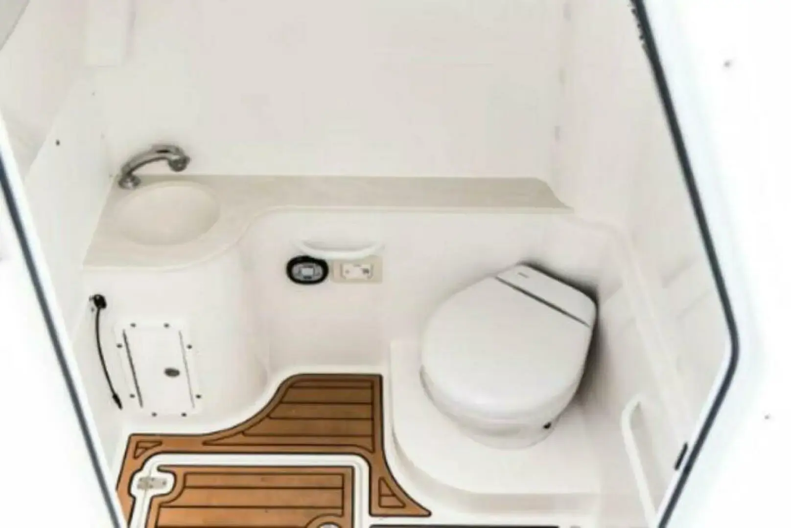 Thumbnail von Edgewater 340 CC