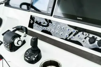 Thumbnail von Edgewater 340 CC