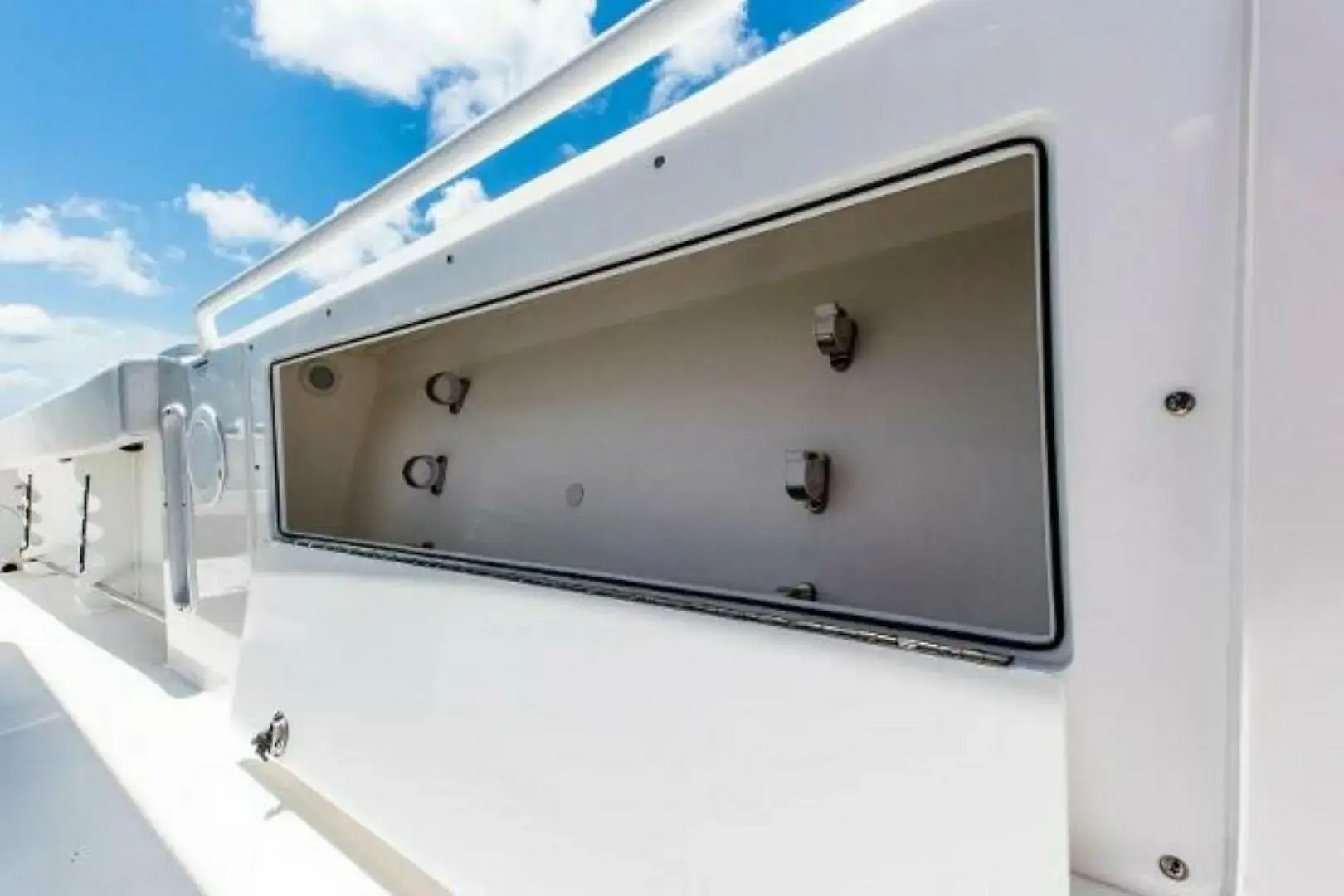 Thumbnail von Edgewater 325 CC