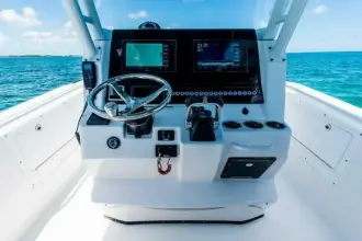 Thumbnail von Edgewater 325 CC