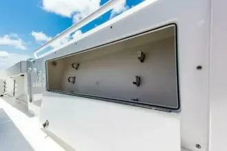 Thumbnail von Edgewater 325 CC