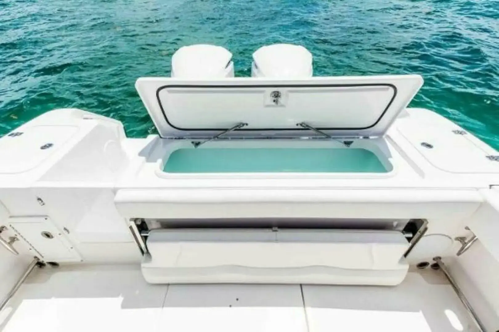 Thumbnail von Edgewater 325 CC