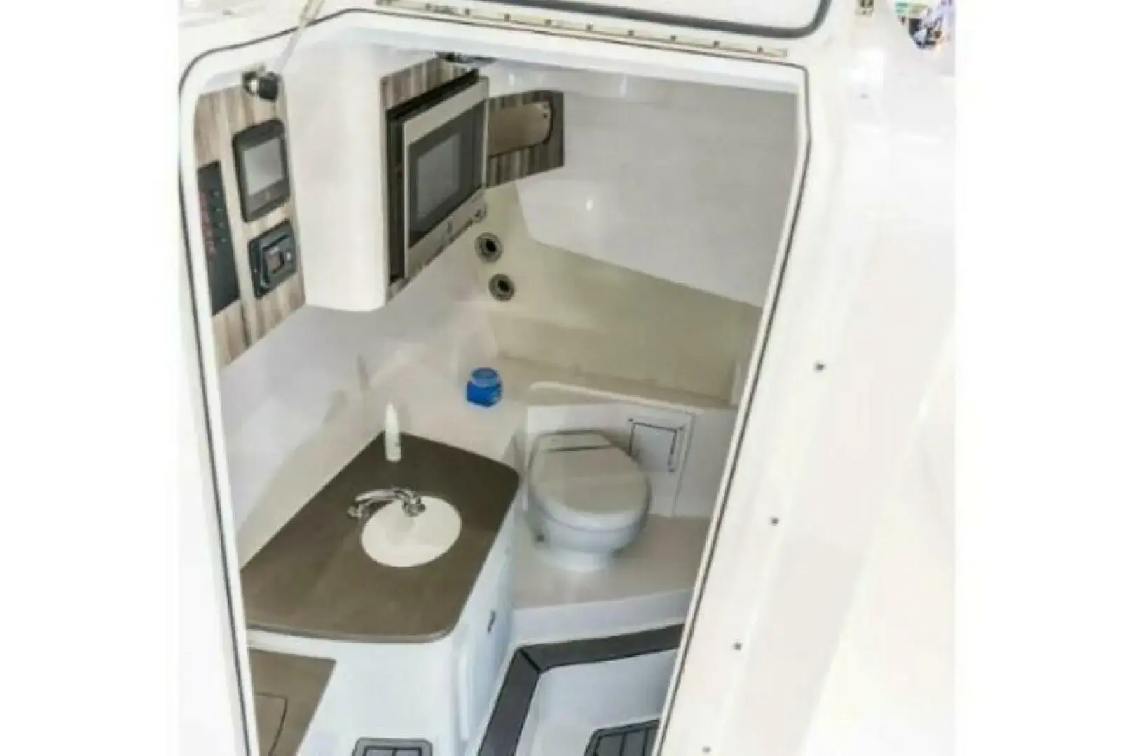 Thumbnail von Edgewater 280 CX