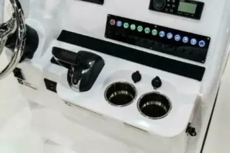 Thumbnail von Edgewater 230 CC