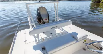 Thumbnail von Hewes 16 Redfisher