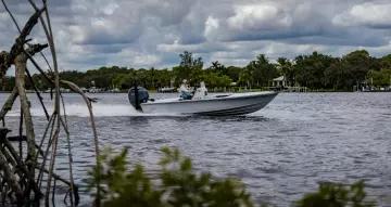 Thumbnail von Hewes 21 Redfisher