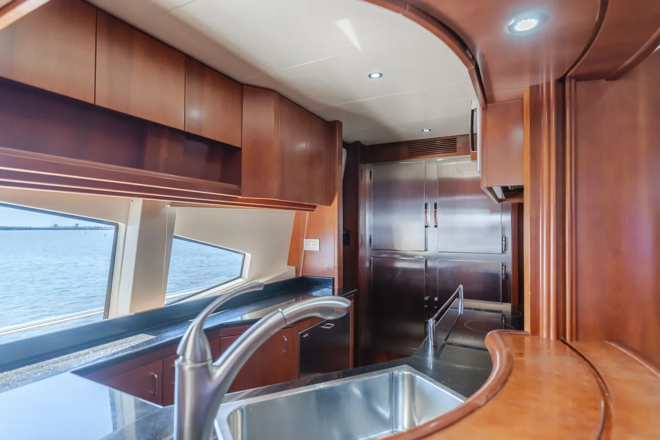 Thumbnail von Azimut 85