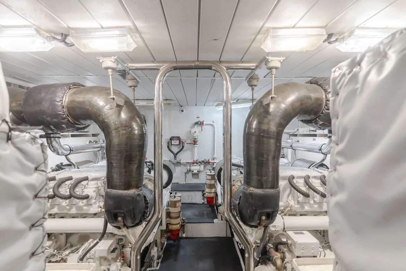 Thumbnail von Azimut 85