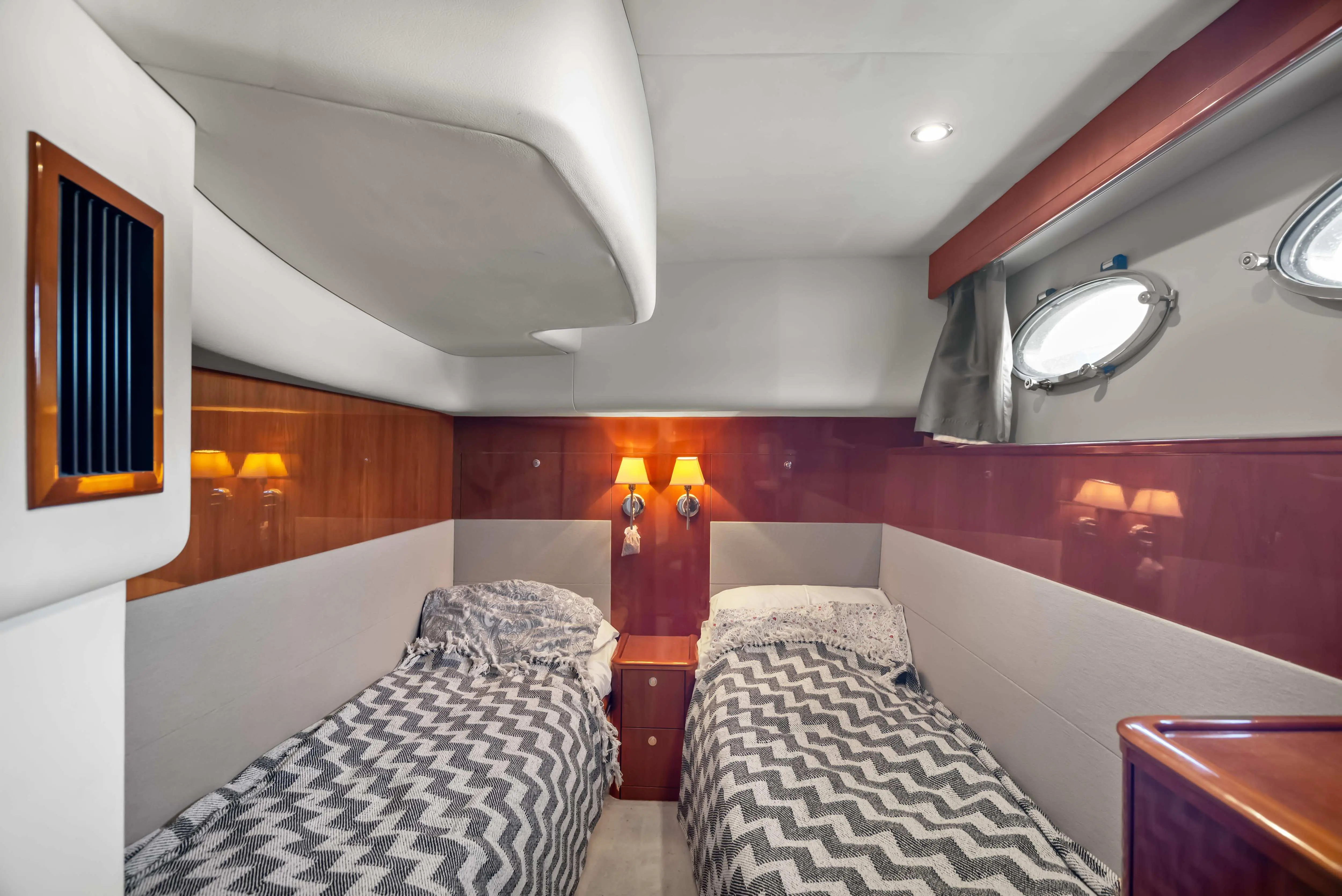 Thumbnail von Princess F57