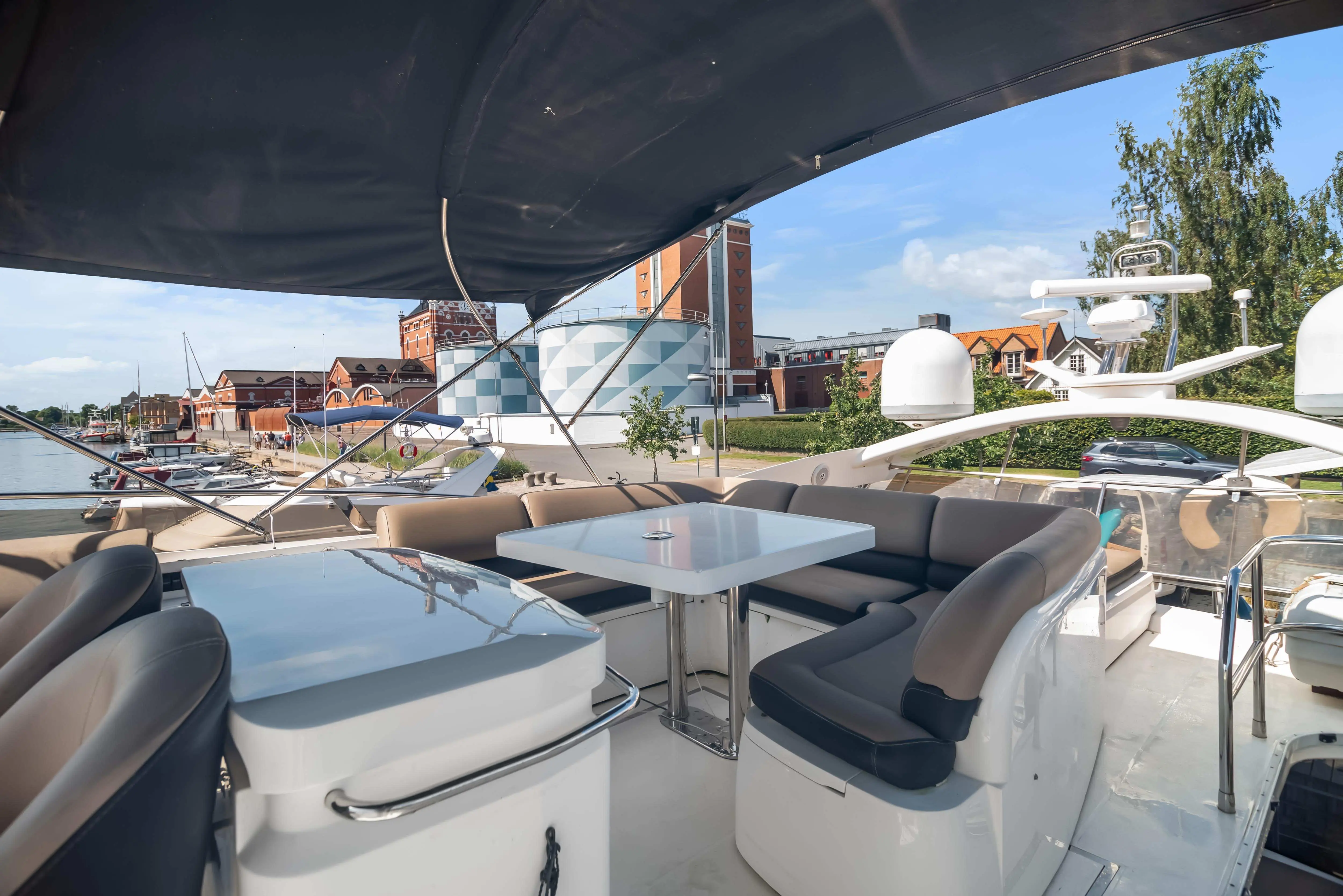 Thumbnail von Princess F57