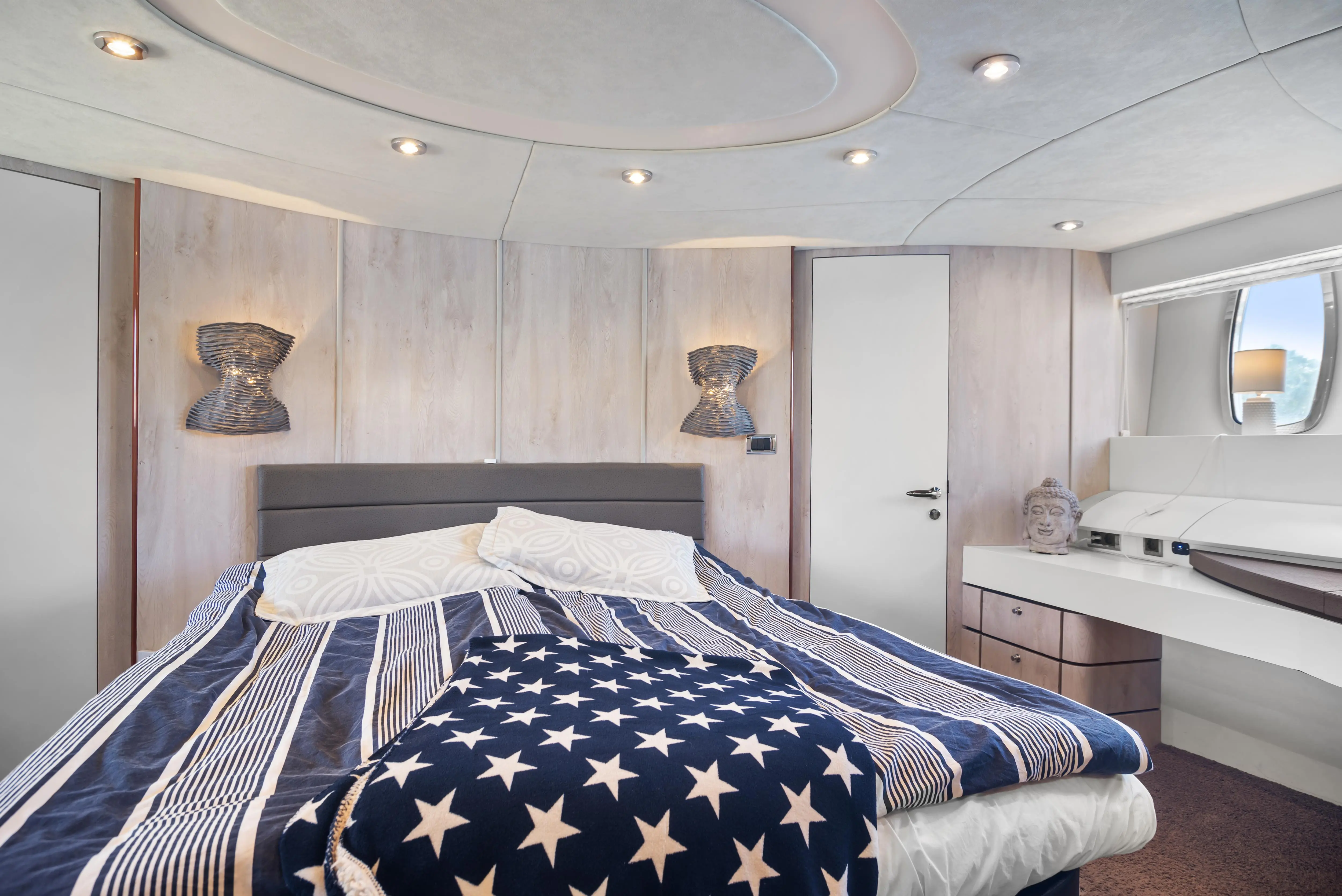 Thumbnail von Fairline Squadron 74