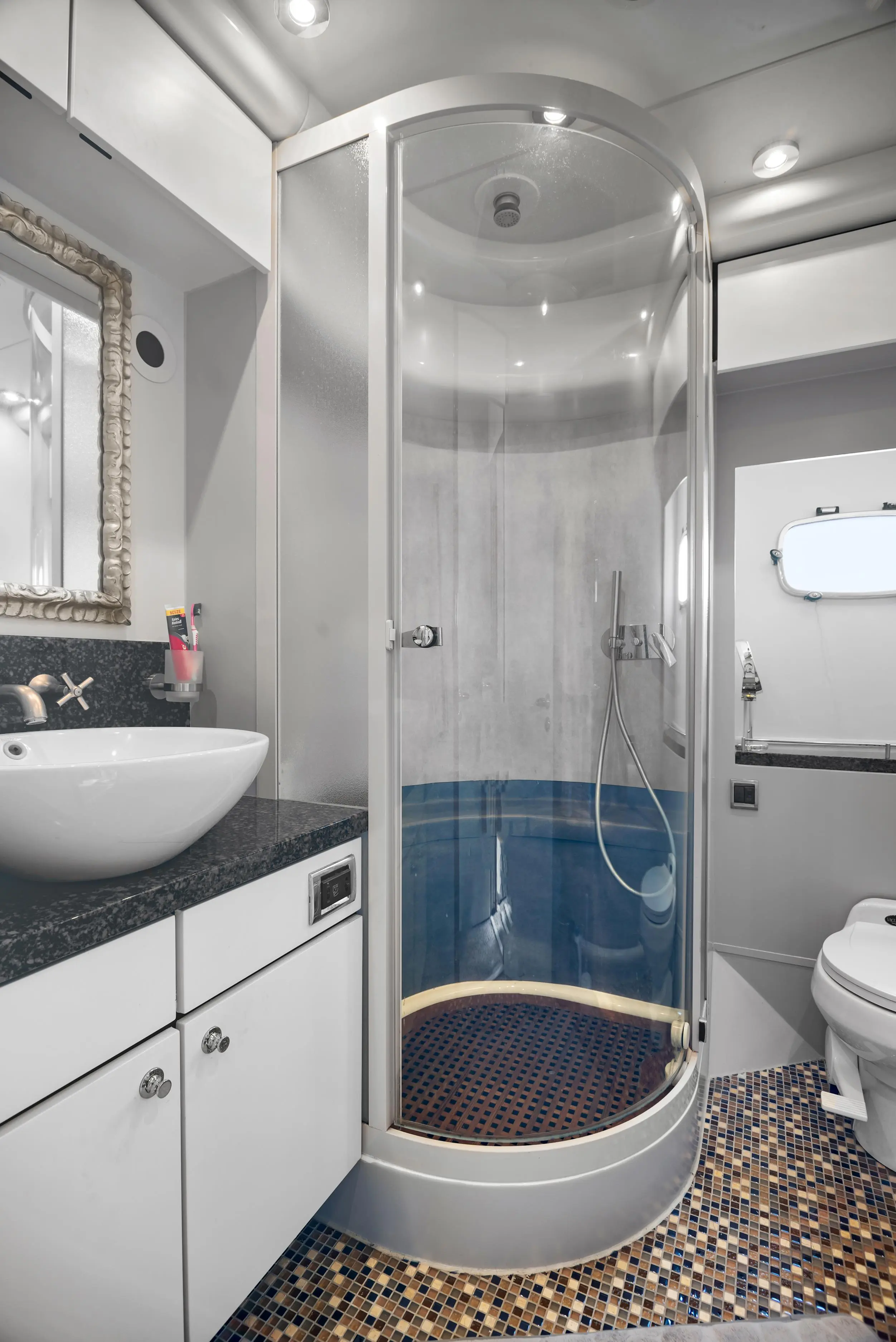 Thumbnail von Fairline Squadron 74