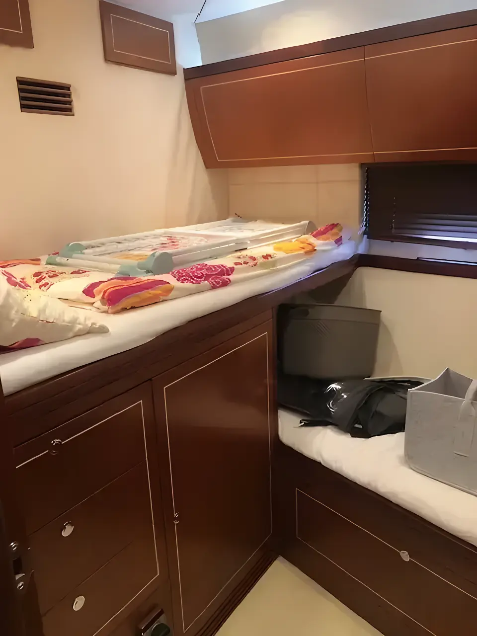 Thumbnail von Ferretti Yachts Unknown