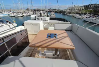 Thumbnail von Prestige 520