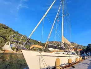 Thumbnail von Tayana 48