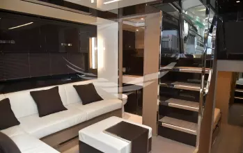 Thumbnail von 56 Rivale