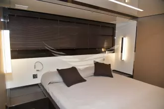 Thumbnail von 56 Rivale