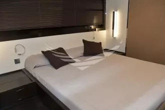 Thumbnail von 56 Rivale