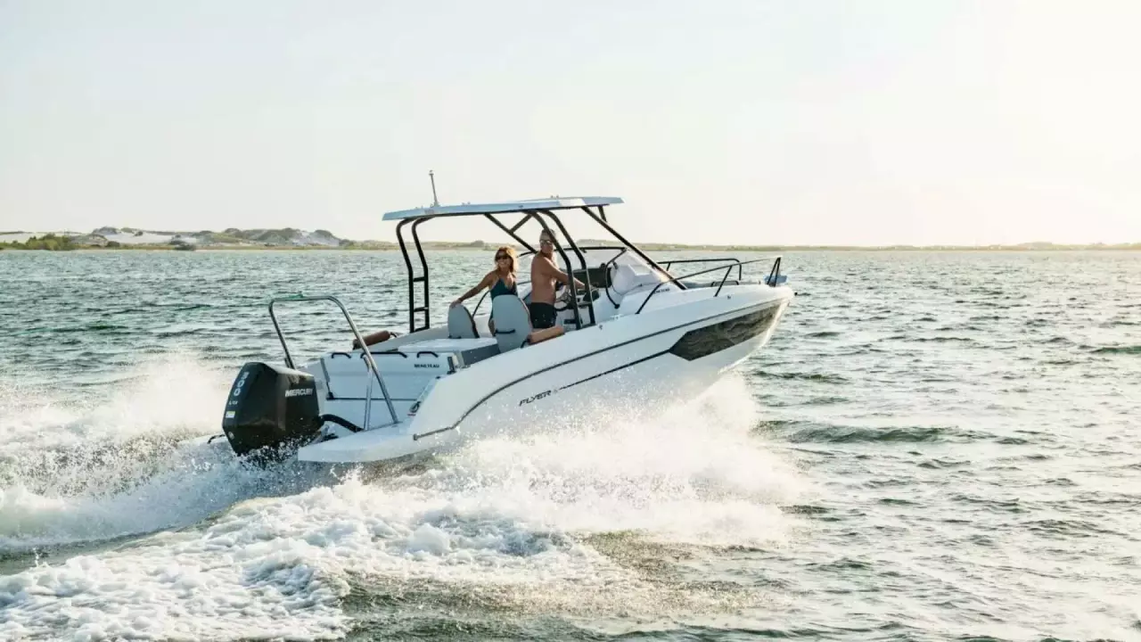 Beneteau Flyer 8 Sundeck