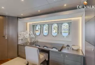 Thumbnail von Van Der Valk Continential 23m