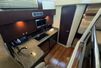 Thumbnail von Sea Ray 36 Sedan Bridge Aft Backwards