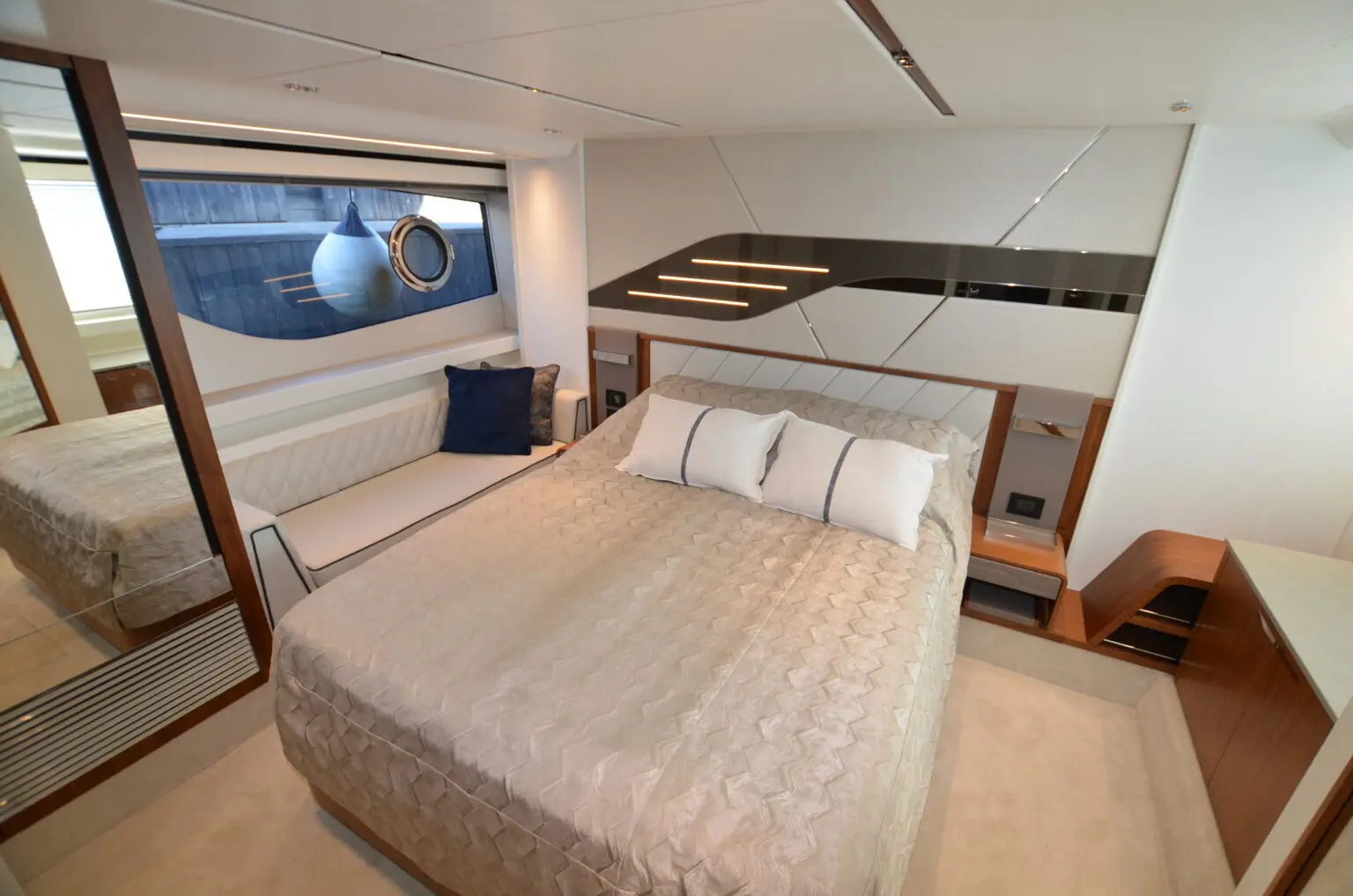 Thumbnail von Sunseeker Predator 60 Evo