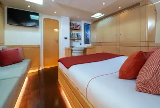 Thumbnail von CNB 95 Lady 8