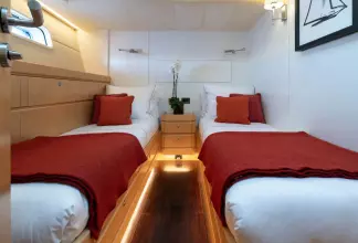 Thumbnail von CNB 95 Lady 8