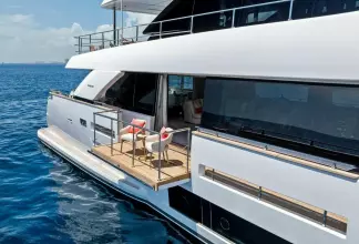 Thumbnail von Custom Line Navetta 33 DOUBLE UP