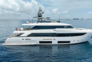 Thumbnail von Custom Line Navetta 33 DOUBLE UP