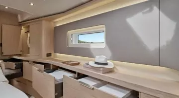 Thumbnail von Beneteau Oceanis Yacht 60