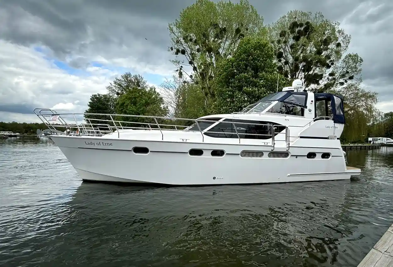 Westwood A405 Lady Of Erne