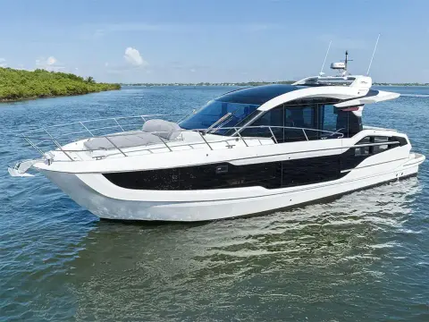 Galeon 450 HTC