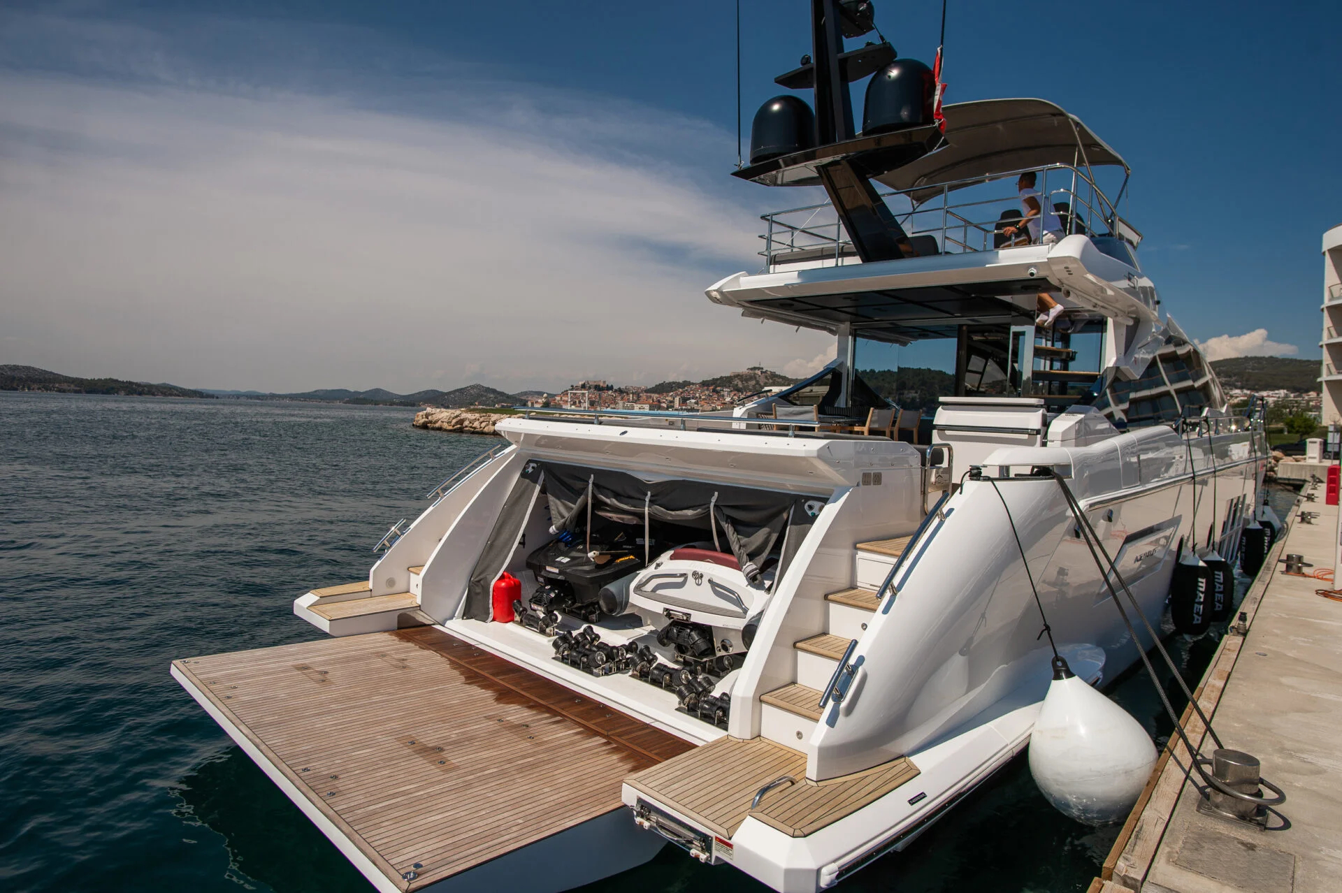 Thumbnail von Azimut S7