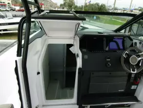 Thumbnail von Axopar 37 Sun Top