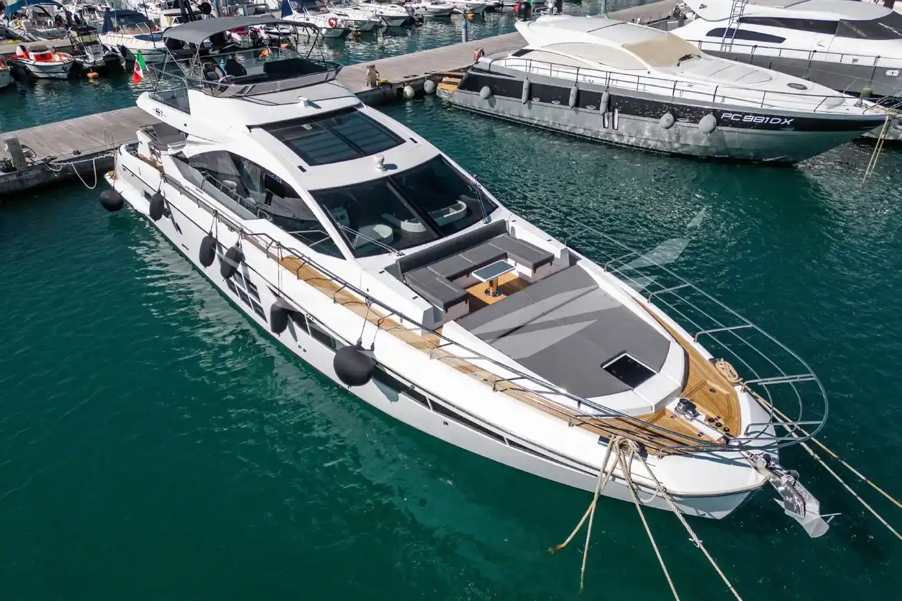 Azimut S7
