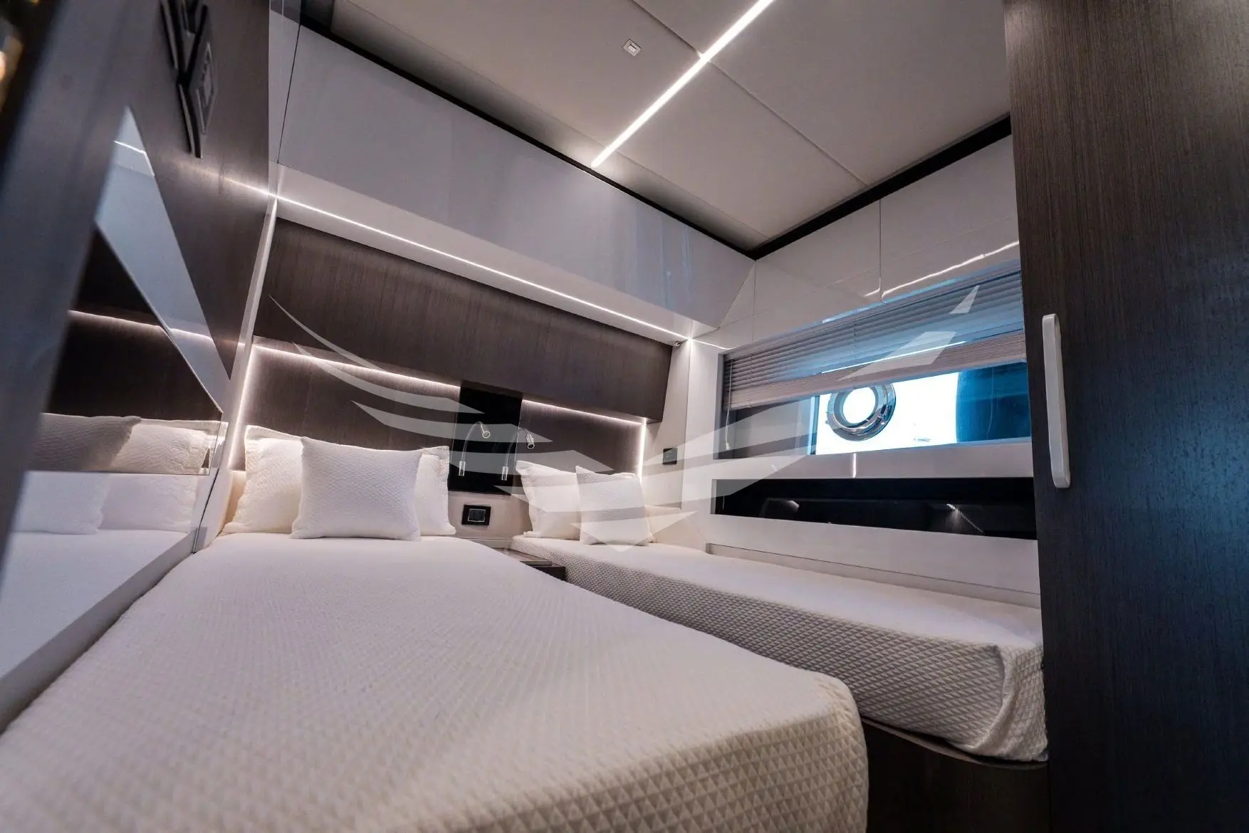 Thumbnail von Azimut S7