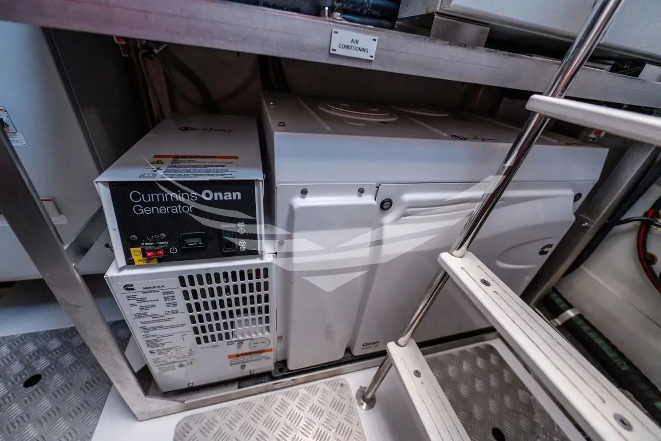 Thumbnail von Azimut S7