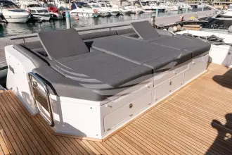 Thumbnail von Azimut S7