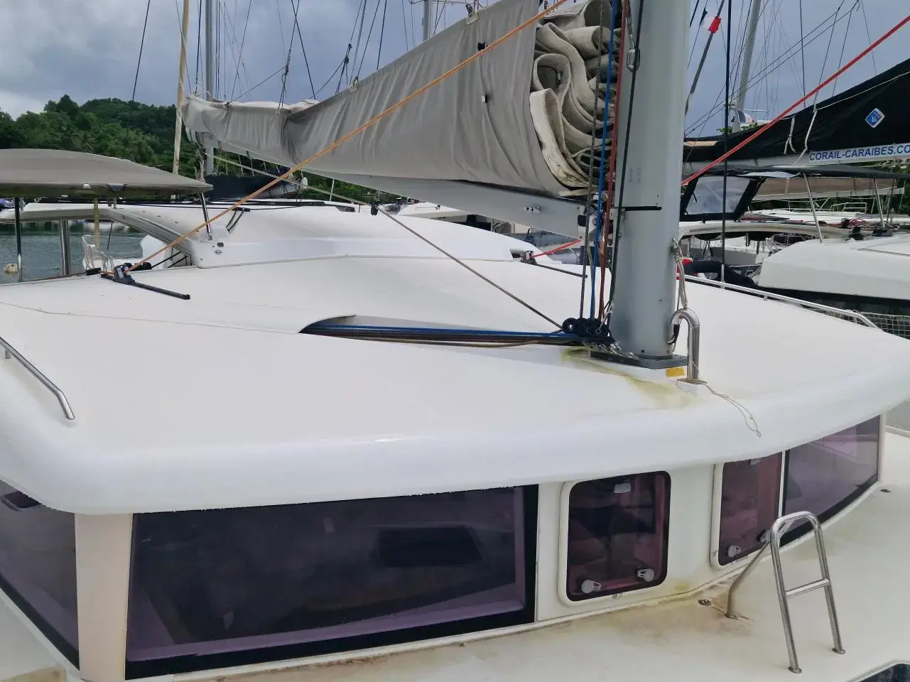 Thumbnail von Lagoon 421 BULLE