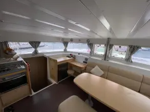 Thumbnail von Lagoon 421 BULLE