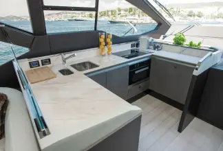 Thumbnail von Azimut S7