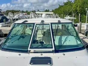 Thumbnail von Tiara Yachts 3900 Sovran