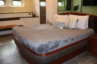 Thumbnail von Falcon 106 Q