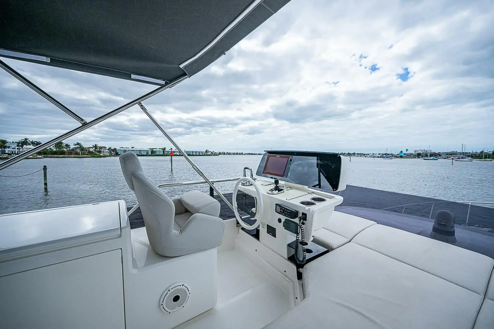 Thumbnail von Ferretti Yachts 500 TIME CHASER