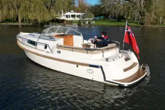 Thumbnail von Intercruiser 28 Cabrio Pearl Swan